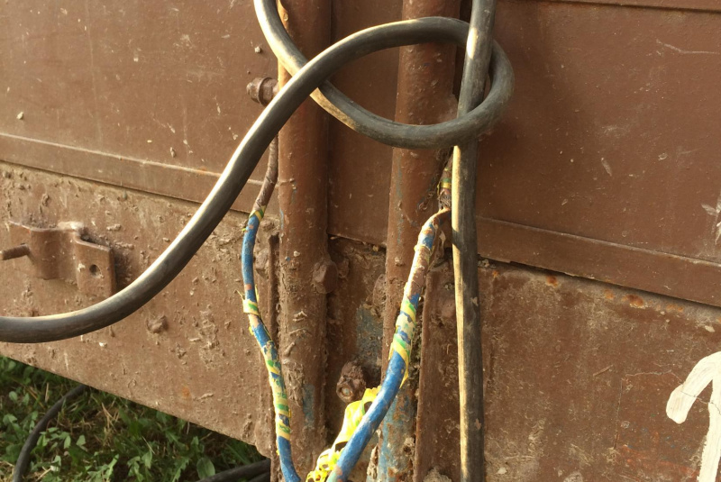 Mohlo by Vás zaujímať / Takto vzniká často nebezpečná situácia v prevádzkach - foto Mohlo by Vás zaujímať / Takto vzniká často nebezpečná situácia v prevádzkach - foto