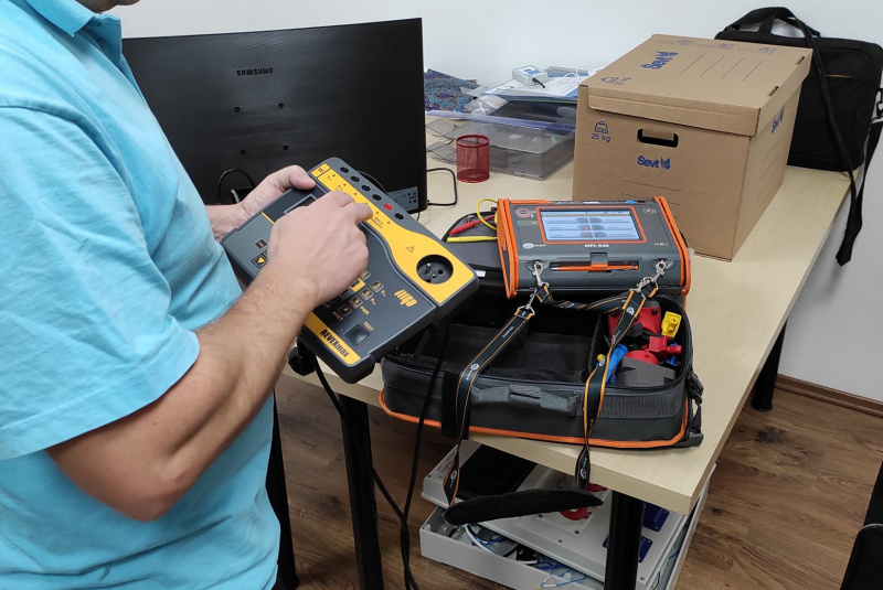 Mohlo by Vás zaujímať / Chceš sa stať revíznym technikom? - foto Mohlo by Vás zaujímať / Chceš sa stať revíznym technikom? - foto