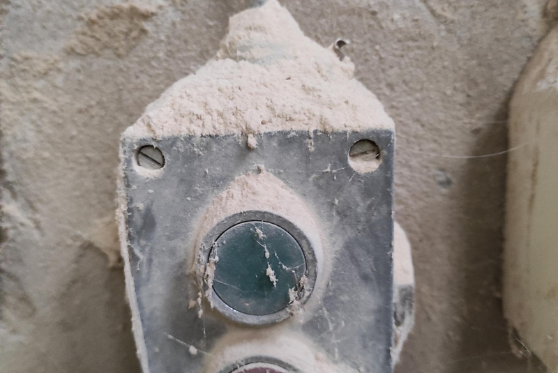 Mohlo by Vás zaujímať / Elektroinštalácia a nebezpečenstvo požiaru. - foto Mohlo by Vás zaujímať / Elektroinštalácia a nebezpečenstvo požiaru. - foto