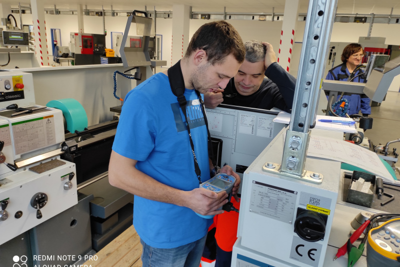 Mohlo by Vás zaujímať / Chceš sa stať revíznym technikom? - foto Mohlo by Vás zaujímať / Chceš sa stať revíznym technikom? - foto