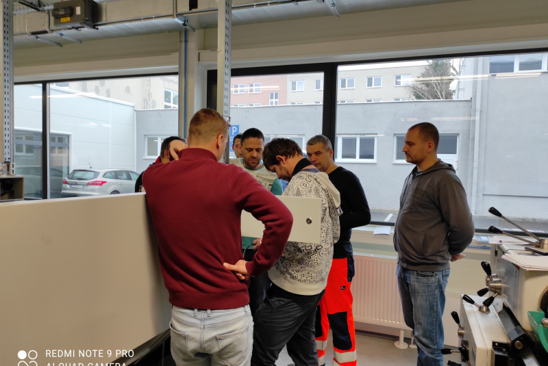 Mohlo by Vás zaujímať / Chceš sa stať revíznym technikom? - foto Mohlo by Vás zaujímať / Chceš sa stať revíznym technikom? - foto