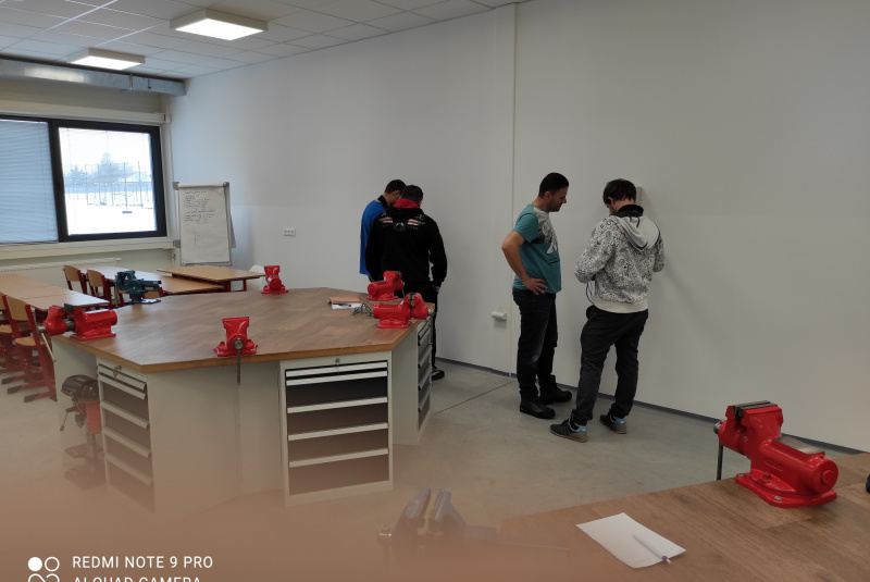 Mohlo by Vás zaujímať / Chceš sa stať revíznym technikom? - foto Mohlo by Vás zaujímať / Chceš sa stať revíznym technikom? - foto