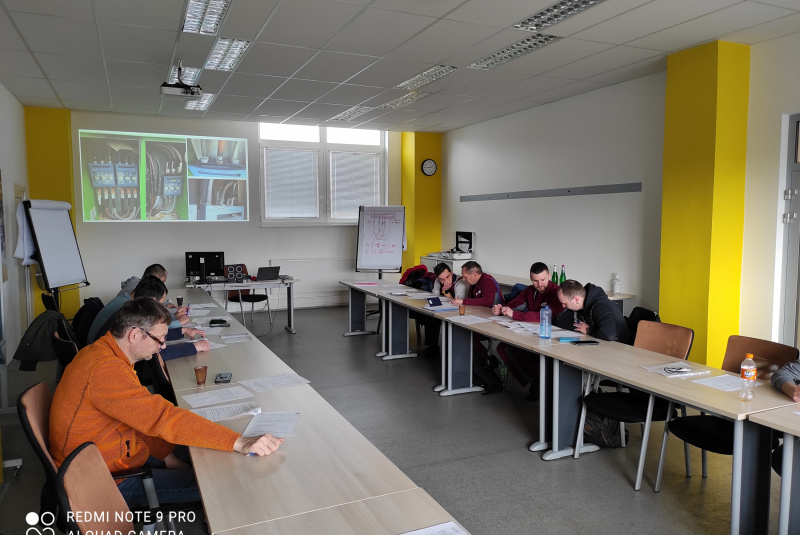 Mohlo by Vás zaujímať / Aktualizačná odborná príprava / školenie - foto Mohlo by Vás zaujímať / Aktualizačná odborná príprava / školenie - foto