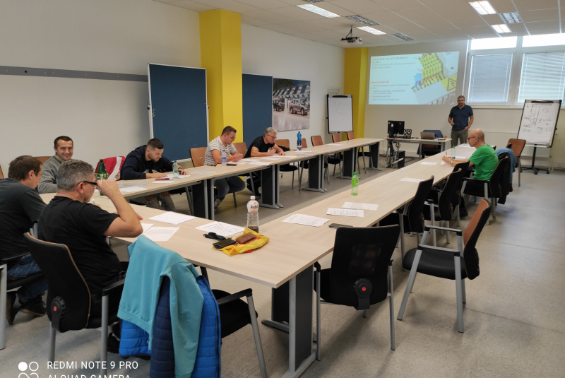 Mohlo by Vás zaujímať / Aktualizačná odborná príprava / školenie - foto Mohlo by Vás zaujímať / Aktualizačná odborná príprava / školenie - foto