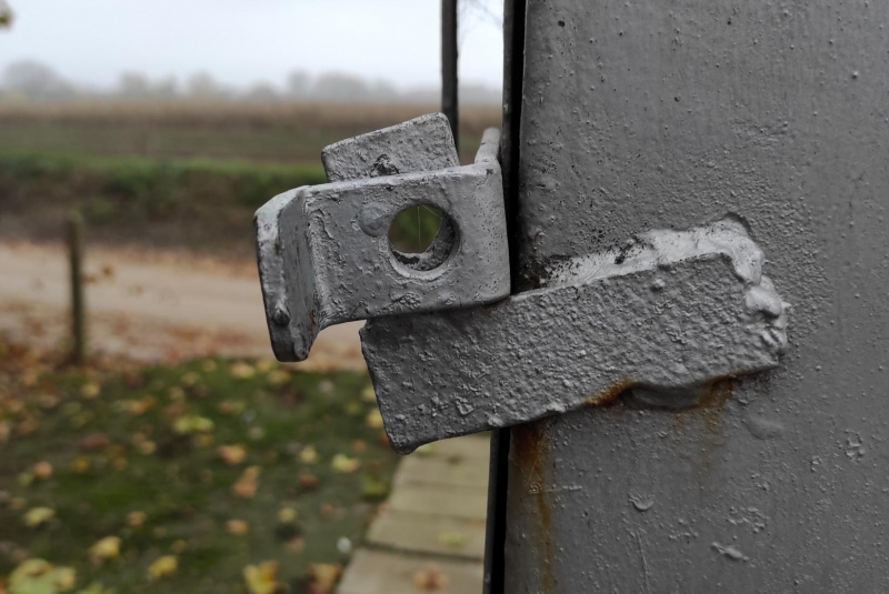 Mohlo by Vás zaujímať / Základná ochrana pred úrazom elektrickým prúdom – krytom - foto Mohlo by Vás zaujímať / Základná ochrana pred úrazom elektrickým prúdom – krytom - foto