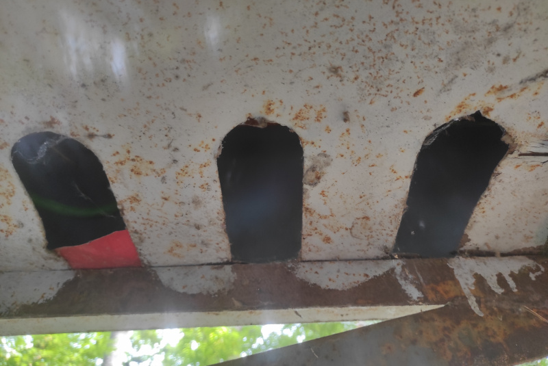 Mohlo by Vás zaujímať / Základná ochrana pred úrazom elektrickým prúdom – krytom - foto Mohlo by Vás zaujímať / Základná ochrana pred úrazom elektrickým prúdom – krytom - foto